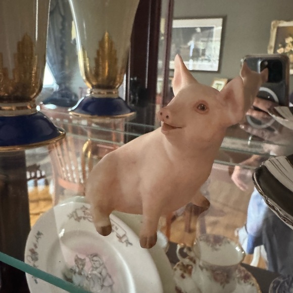 Ainsley Piglet Pink Pig Fine Porcelain Figure Signed - Picture 2 of 6